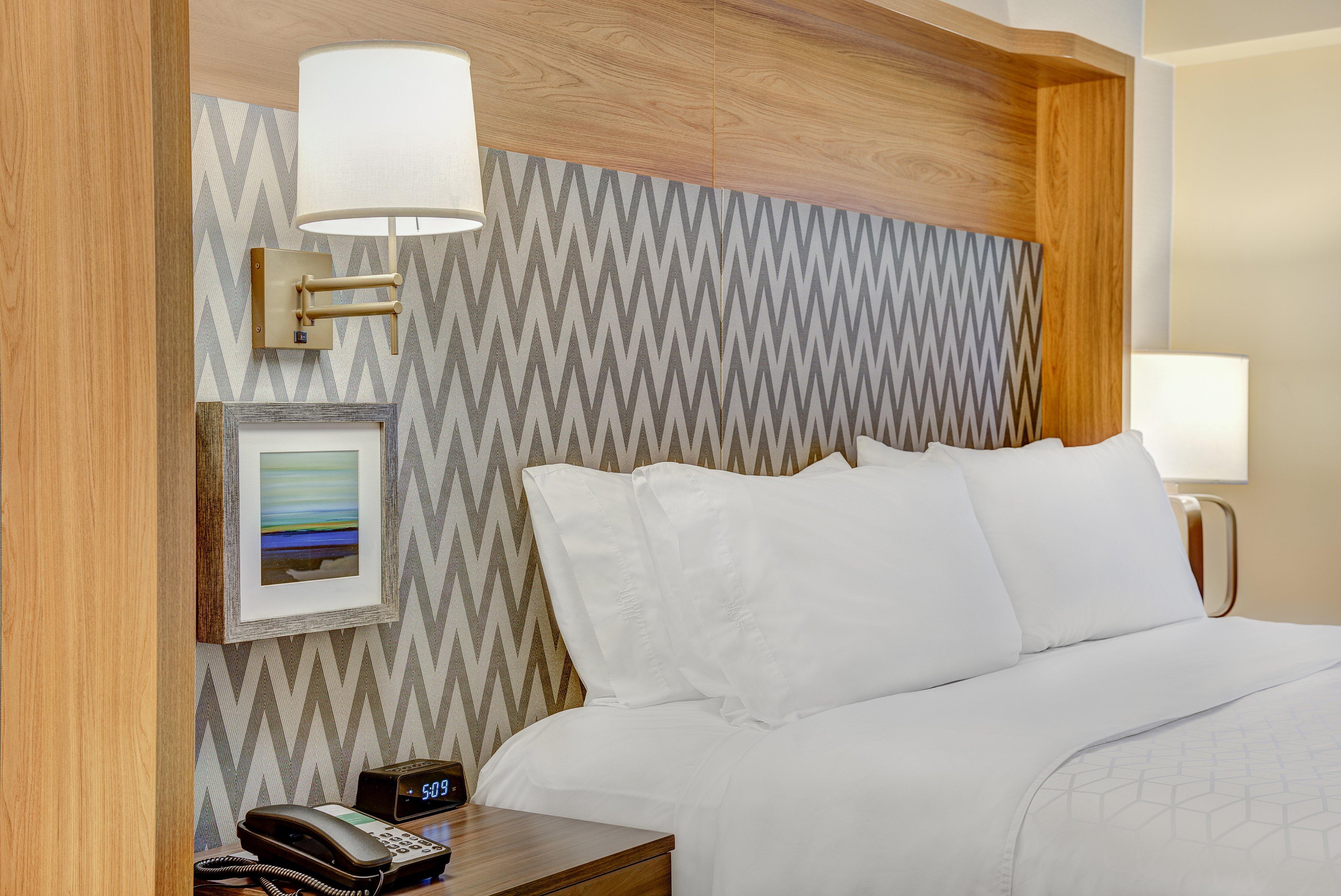 Holiday Inn East Windsor By Ihg Hightstown Exterior photo