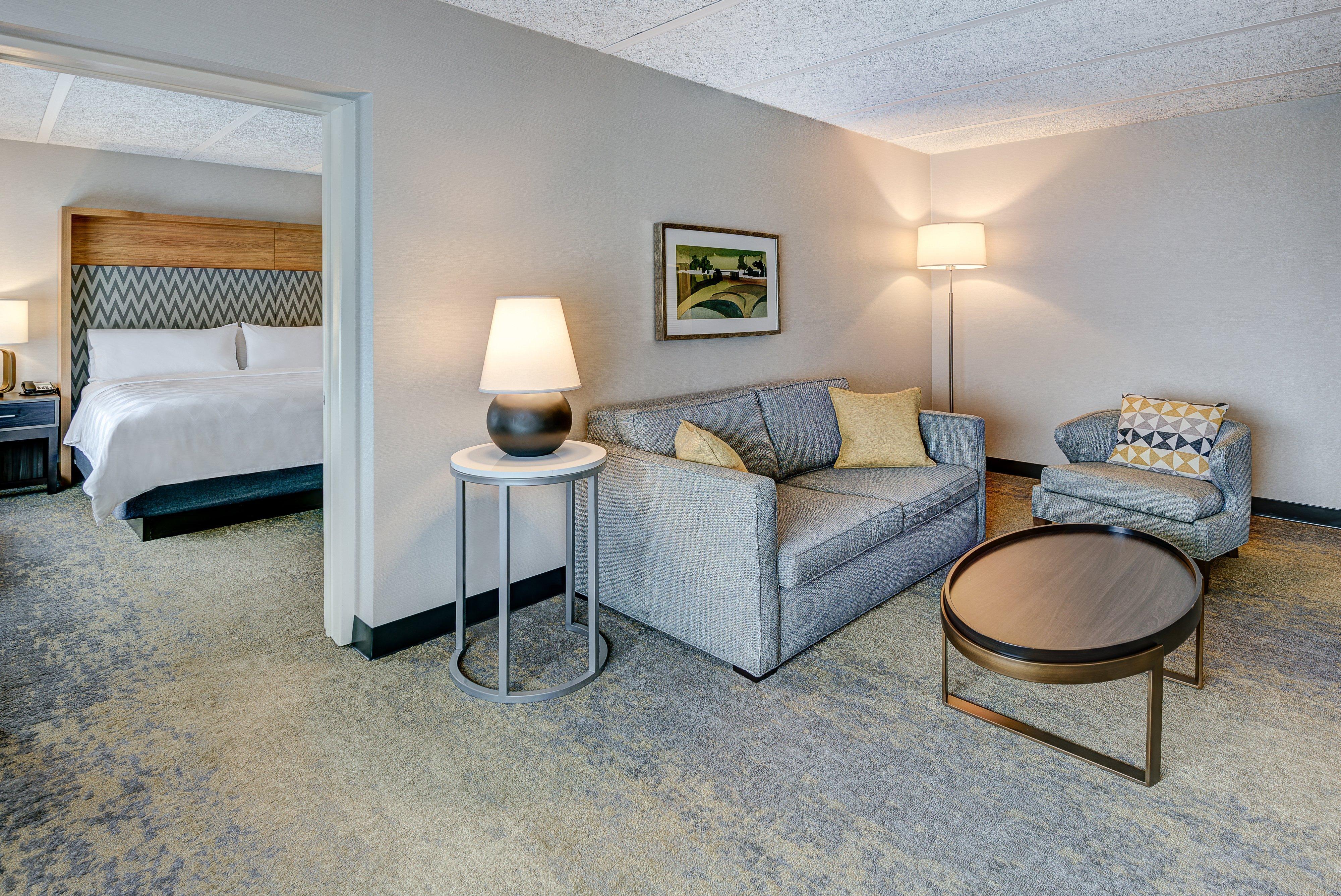 Holiday Inn East Windsor By Ihg Hightstown Exterior photo