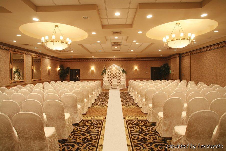 Holiday Inn East Windsor By Ihg Hightstown Facilities photo